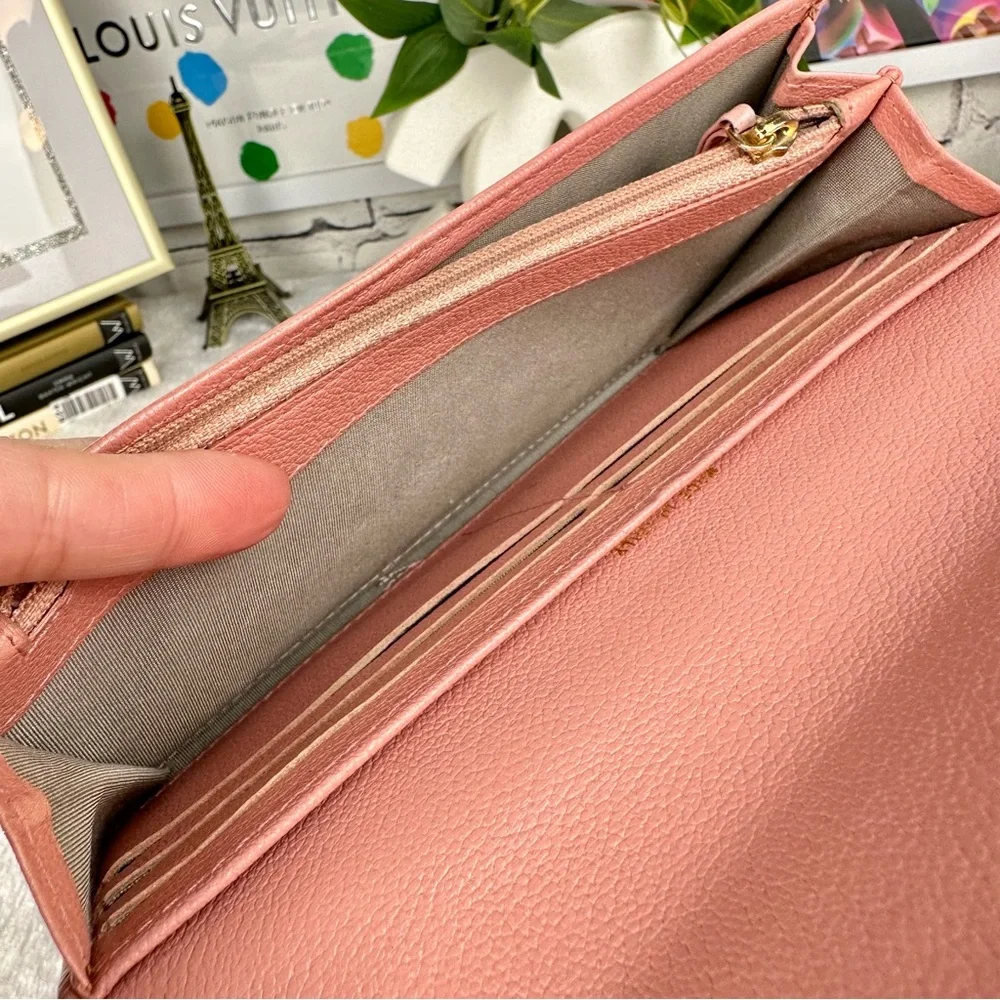 CHANEL WALLET pink leather with Camilla flower and original box BEAUTIFUL WALLET - Picture 12 of 16